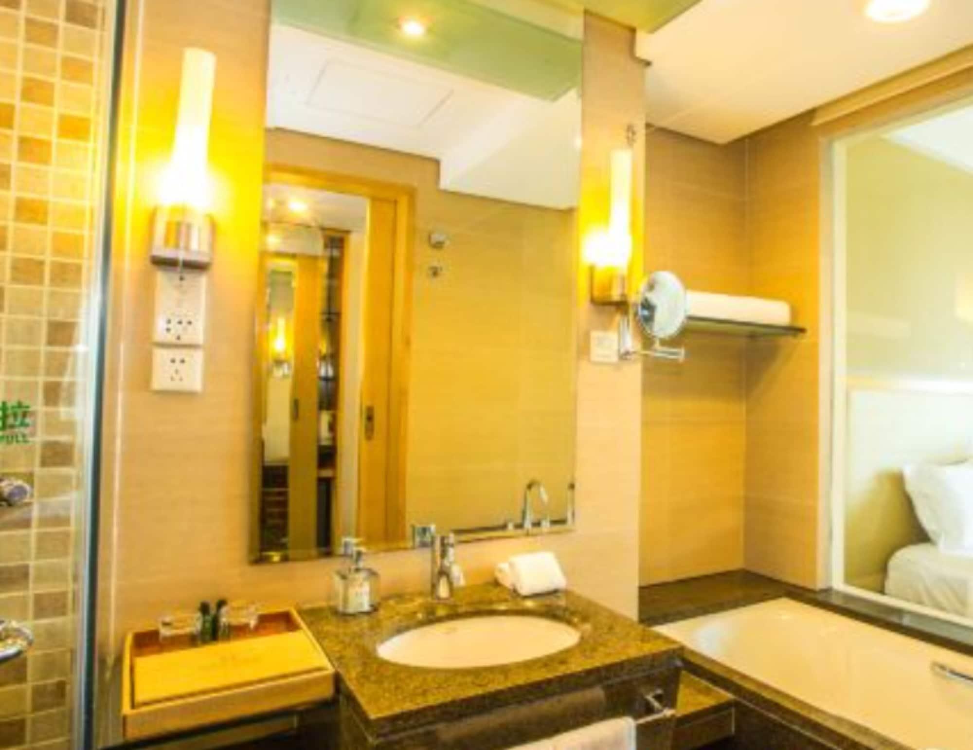 Weihai Haiyue Jianguo Hotel Экстерьер фото